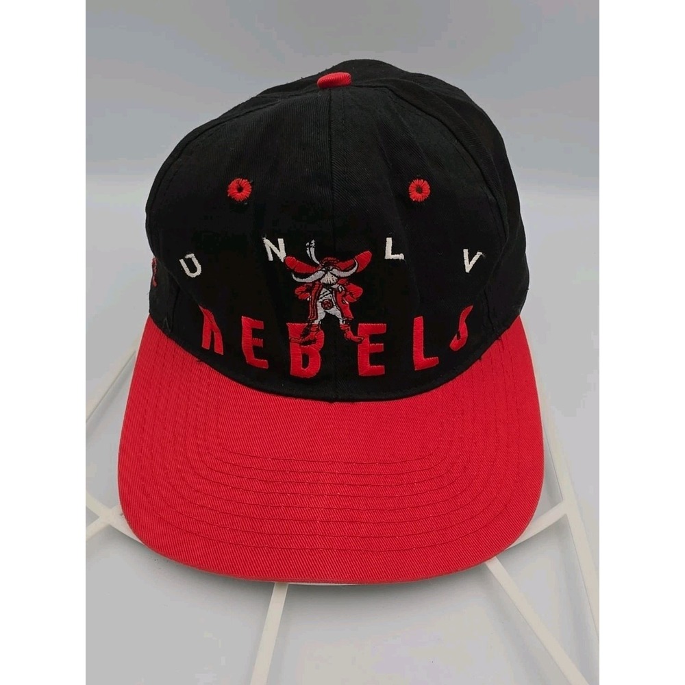 Vintage 90s UNLV Running Rebels Snapback Hat Cap Red Black NCAA Retro Mens